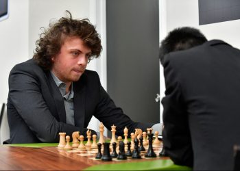 Cheaters Are Everywhere. To Survive, Leaders Must Stay One Step Ahead.