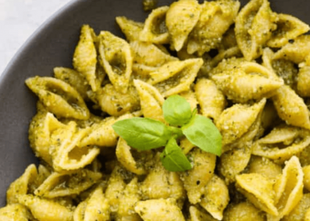 Pesto Pasta in 10 Minutes