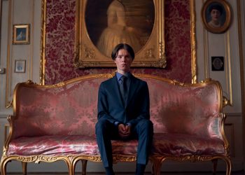 TV News: Circle, Litvinenko, Mammals, Royals