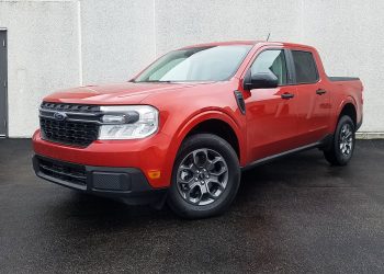 Test Drive: 2022 Ford Maverick XLT (Turbo) | The Daily Drive | Consumer Guide® The Daily Drive