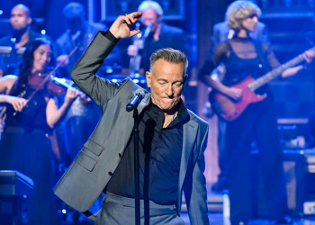 Bruce Springsteen Performs “Do I Love You (Indeed I Do)” Cover on Fallon: Watch