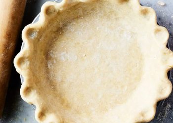Easy Pie Crust Recipe - Love and Lemons