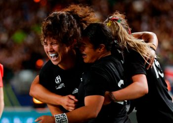 INSTANT CLASSIC! Black Ferns stun England, end unbeaten run to claim World Cup glory with famous win