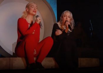 Lorde Brings Out Phoebe Bridgers for "Stoned at the Nail Salon" at Primavera Sound