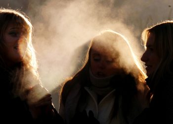 What a ‘Tripledemic’ Means for Your Body